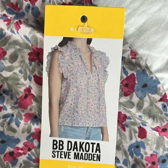 BB Dakota top size M - Picture 4 of 4